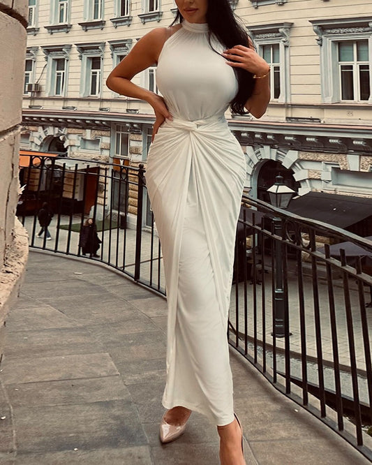 Autumn and winter women's clothing European and American fashion white sleeveless waist strap tight long skirt